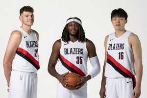 fm2019怎么破莱斯特3后卫