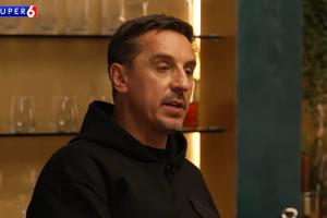 急需软柿子?内维尔:曼联周末能赢,富勒姆这赛季不行,预测2-1