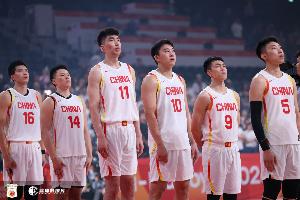 记者:打沙特暴露问题提前摆上台面 总比放到中日生死战爆发要好