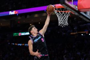 名记：热火内部很青睐拉松 认为他能成长为真正的首发级别球员