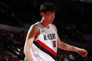 诺里:杨瀚森面对NBA级别球员的比赛越多 他就会变得越好