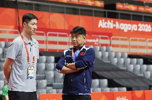 难!国乒男单14人参赛仅2人进16强,温瑞博先晋级+周启豪向鹏内战