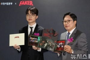 Faker：做梦也没想到自己的脸会被印在邮票上 感到沉甸甸的责任感