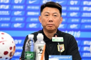 唐田:依木兰和刘洋出现了一些伤病,对亚运队的球员表现比较满意