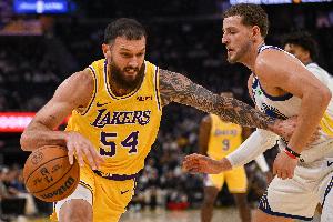 雷迪克：湖人会有一套“马穆战术包” 我们会创造性地使用他