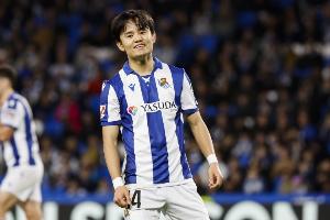 不到3年身价下跌4000万欧!日媒谈久保建英:球员生涯正经历危机