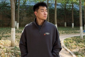 将缺席新赛季前期的比赛！高诗岩晒个人照：期待健康的自己