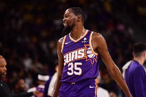太阳老板点赞！球迷：杜兰特是NBA最没安全感球员！白痴装受害者