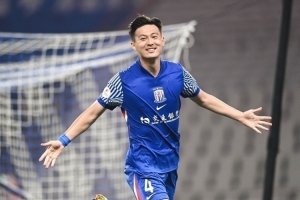 媒体人：蒋圣龙下赛季在，申花可把全部外援名额放中前场冲一下