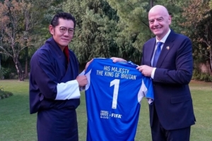 FIFA主席因凡蒂诺访问不丹，与国王一对一会晤并考察足球发展