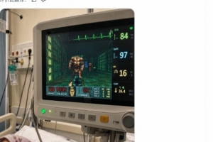 孝死我了!玩家把游戏移植到奶奶ICU仪器上爽玩