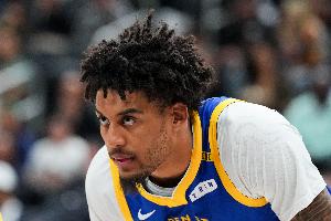中规中矩！伦德博格跟东契奇较劲 全场11中5拿12分3板2助&4犯规