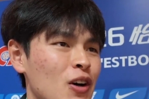 邓捷夫：之前中青赛上半场4-0领先被5球逆转，这次终于爽了