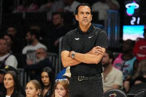 斯波谈热火两连败：我们在防守端必须做得更好