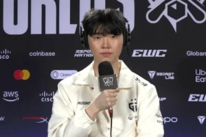 Chovy：BP有很多劣势；火箭腰带躲牛头Q闪是预测