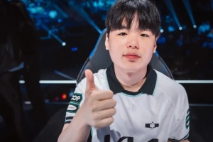 Smash：纪念晋级八强，又拿到了五杀，我非常满意