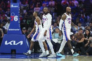 顶级后卫对决！ESPN明日胜率预测：76人高达75.2% 步行者24.8%