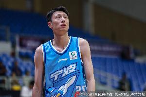 没准备好？赵岩昊半场7投全丢&三分4中0 仅得1板1助&正负值-12