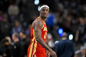 频频错位吃小后卫！奥孔武打穿骑士内线 17中11爆砍29+12