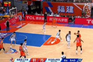 连珠炮！黎伊扬外线开火独中3记三分 率队领先12分打停福建