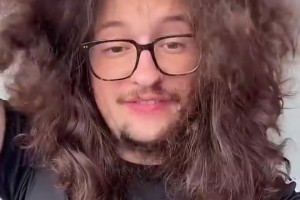 出膛炮弹！国米官推：恰尔汗奥卢为新赛季意甲贡献首球便如此炸裂