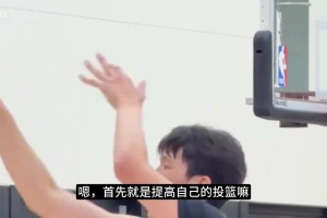 身材好又漂亮❗️维尼修斯携女友观战F1