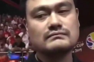 不是我吹，绝大多数吧友应该都打不过这位左手将小姐姐！