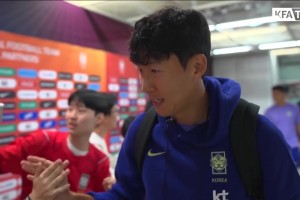 【集锦】友谊赛-博纳佐利破门 尤文图斯0-1不敌克雷莫内塞