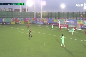 吉尔吉斯斯坦禁区内再次送点，中国U15男足3-0领先