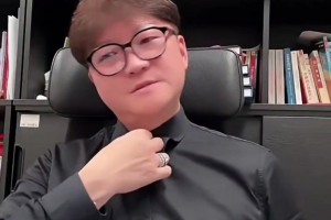 蚌埠住了！目睹国安让三追四后，前国脚赵鹏对河南队直接爆粗
